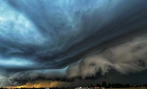 Șefa ANM explică cum au apărut norii Shelf Cloud în România: cum se formează spectaculosul fenomen