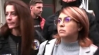 Fata milionarului din Arad, ucis într-un atentat cu bombă, neagă orice implicare în asasinat. Ce le-a spus Laura Crișan reporterilor la ieșirea din sala de judecată
