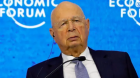 Klaus Schwab recunoaște că "revoluția politică" împotriva "Marii Resetări" îi distruge Agenda VIDEO