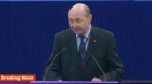 Momentul când i s-a tăiat microfonul lui Traian Băsescu în PE