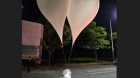 Războiul de rahat: Kim Jong-un trimite baloane cu gunoi și excremente care se sparg deasupra Coreei de Sud VIDEO