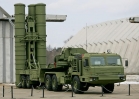 Rusia desfasoara suplimentar rachete S-400 in Crimeea