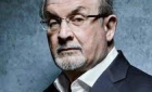 Salman Rushdie face în "Cuţitul" o pledoarie pentru iubire şi libertate, pentru literatură ca un mod de a-l înţelege pe celălalt
