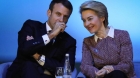 Scandalul Macron-Leyen: Anchetă a firmelor de consultanță în administrația Macron. Firele duc la fiul șefei Comisiei Europene!
