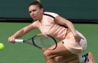 Simona Halep si-a marit avansul fata de rivala Caroline Wozniacki! A depasit-o pe Sharapova