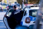 Un medic de la Spitalul Fundeni a amenințat un șofer cu pistolul: În mașină avea două arme și o macetă

