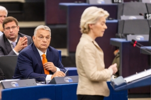 Război total între Viktor Orban și Ursula von der Leyen: eurodeputații i-au cântat 