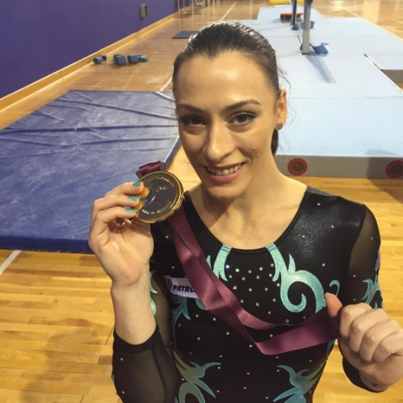 Cătălina Ponor a câştigat medalia de bronz în finala de la sol de la Campionatele Europene din Berna