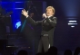 Barry Manilow vorbește despre prima oară despre homosexualitate și mariajul său secret