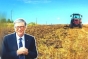 De ce cumpără Bill Gates terenuri agricole imense pe banda rulanta