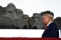 Donald Trump spune că adăugarea sa pe Muntele Rushmore i se pare o „idee bună"