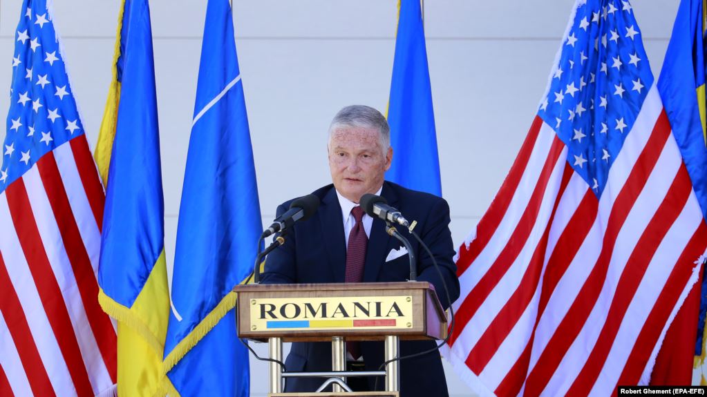 Ambasadorul SUA, Adrian Zuckerman, își încheie mandatul în România