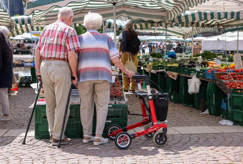 Cele mai mari 10 pensii din România. Câte sunt pensii speciale