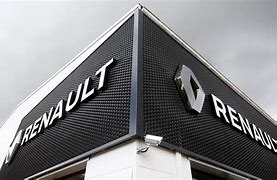 Decizie rușinoasă a Renault: Grupul care deține Dacia nu vrea să plece din Rusia