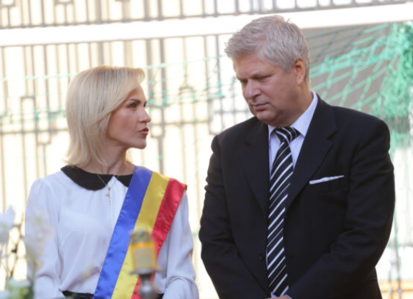 Marian Vanghelie și Dan Tudorache își îndeamnă sustinatorii s-o voteze pe Gabriela Firea împotriva lui Nicușor Dan

