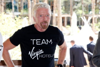 Miliardarul Richard Branson verifica din spatiu daca Pamantul e rotund ca sa incheie o importanta teorie a conspiratiei