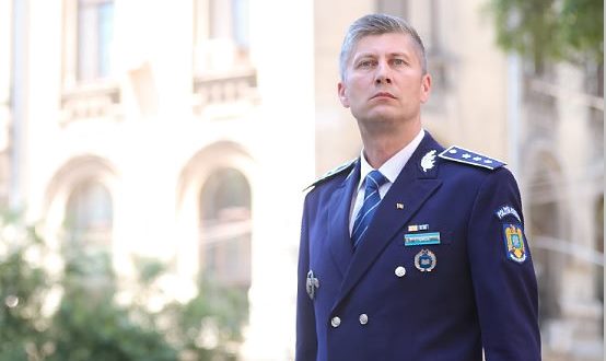 Militarii se revolta: Un colonel care va ieși în Piața Universității: 