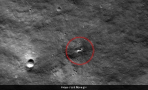 NASA acuză că pe Lună a apărut un crater uriaș după aselenizarea Rusiei
