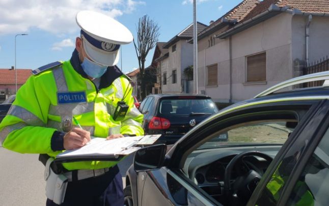 O şoferiţă găsită cu alcoolemie de 0,05 la mie a învins Poliţia susţinând că a mâncat alimente fermentate