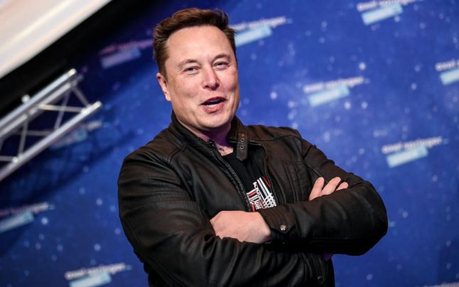 Persoane care s-au dat drept Elon Musk au furat cel puţin 2 milioane de dolari de la investitori prin înşelătorii cu criptomonede