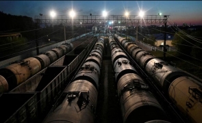 Petrolul rusesc ajunge în Europa fără probleme, în ciuda sancțiunilor UE: ruta țărilor folosită de Moscova