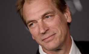 Rămășițe umane au fost descoperite în zona în care a dispărut actorul Julian Sands
