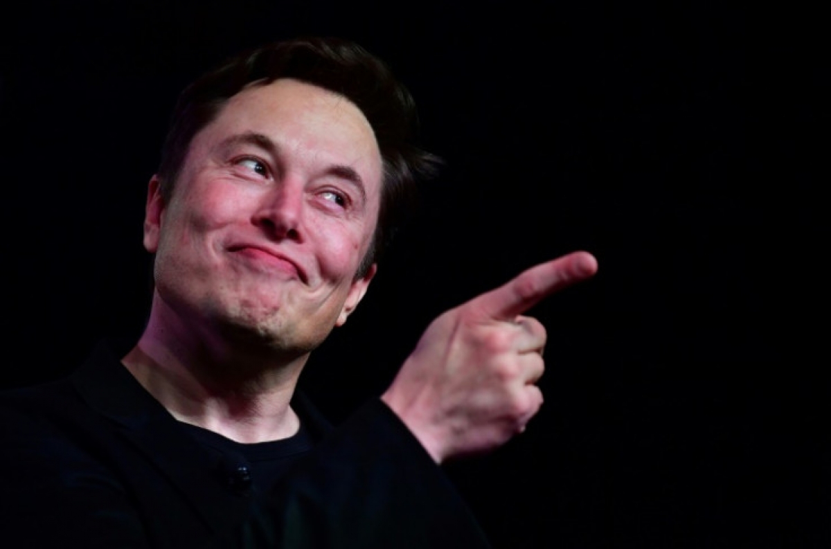 Transumanism extrem in viziunea lui Elon Musk: 