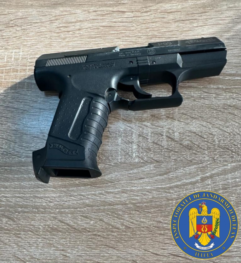 Un bărbat s-a internat în spital cu pistolul la el. S-a asigurat astfel că nu i se cere șpagă!