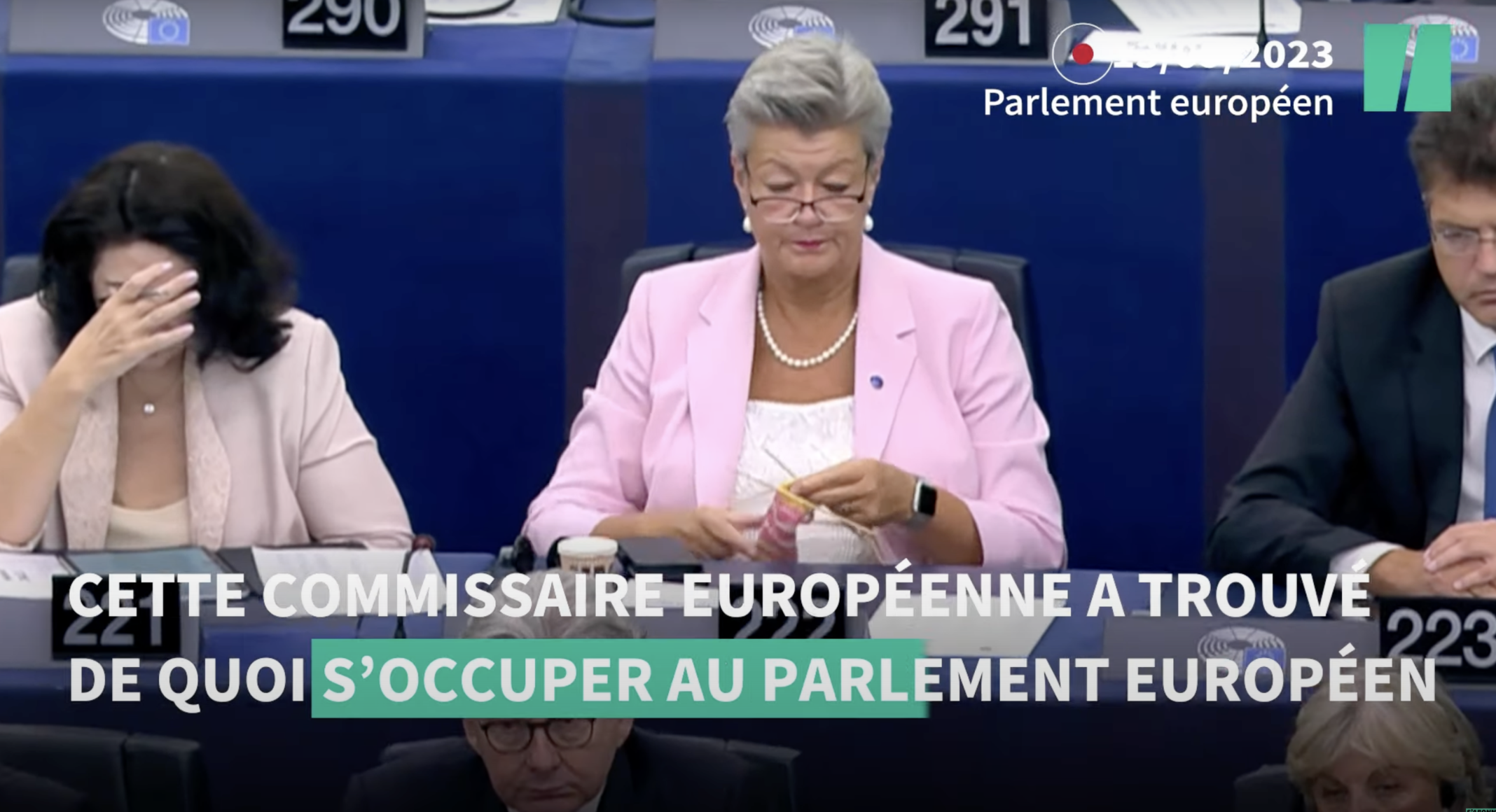 Un comisar european tricota în timpul discursului lui Leyen despre Starea UE VIDEO
