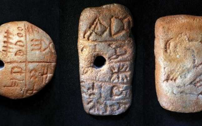 Una dintre cele mai enigmatice descoperiri arheologice din România. Ce însemnau şi cui au aparţinut tăbliţele de la Tărtăria